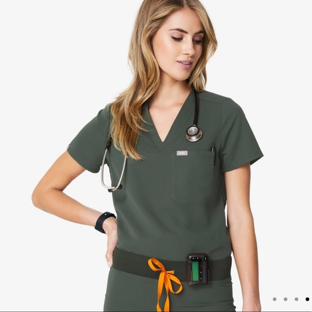 FIGS Moss Catarina Scrub Top
